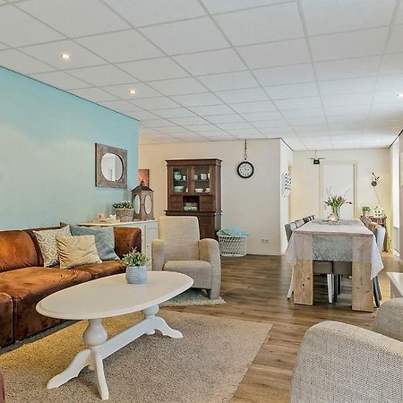 Sfeervol 6 Persoons Appartement - Van Alle Gemakken Voorzien! Bakkeveen Εξωτερικό φωτογραφία