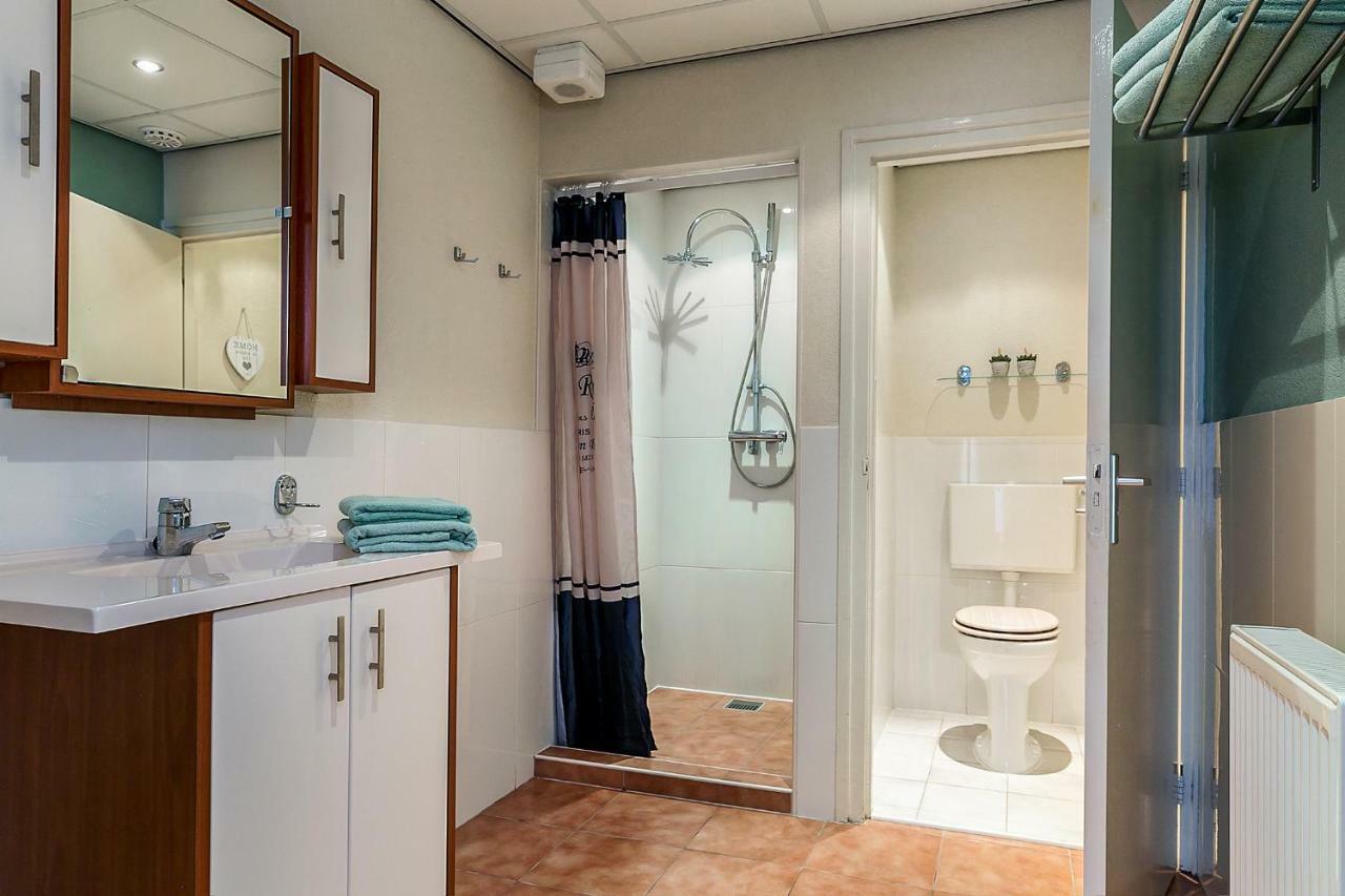 Sfeervol 6 Persoons Appartement - Van Alle Gemakken Voorzien! Bakkeveen Εξωτερικό φωτογραφία